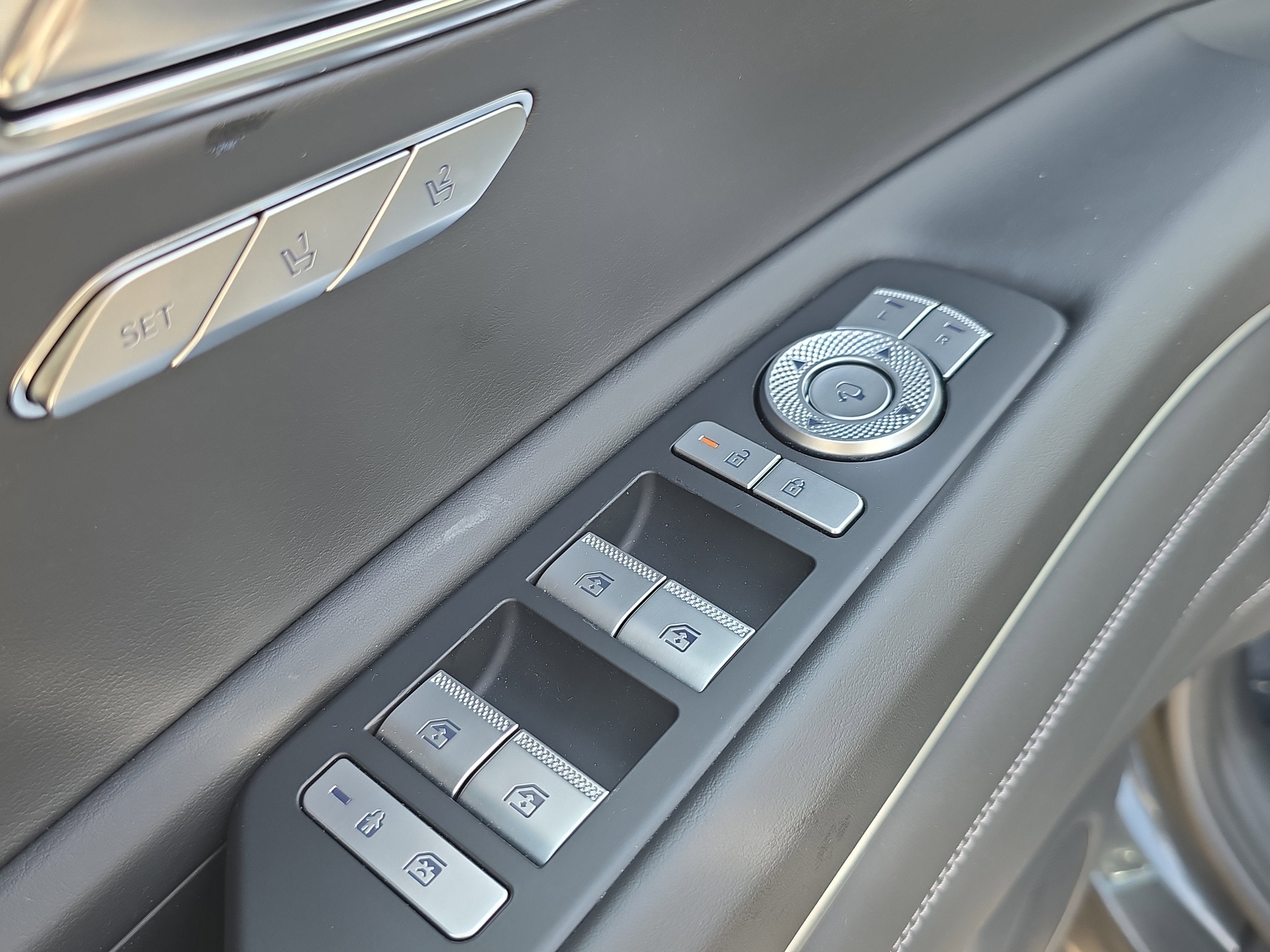 2026 Genesis GV80 2.5T