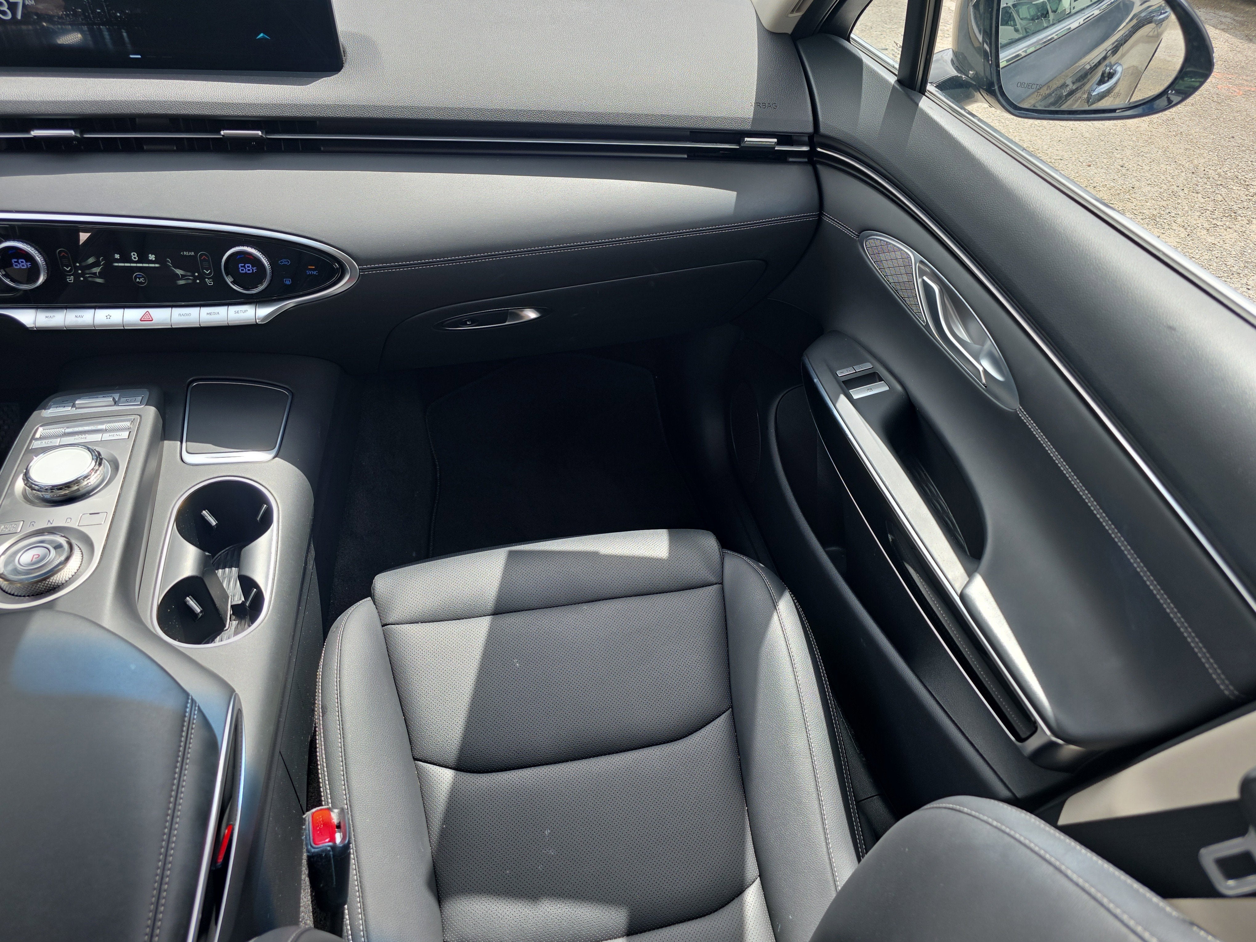 2025 Genesis GV70 2.5T