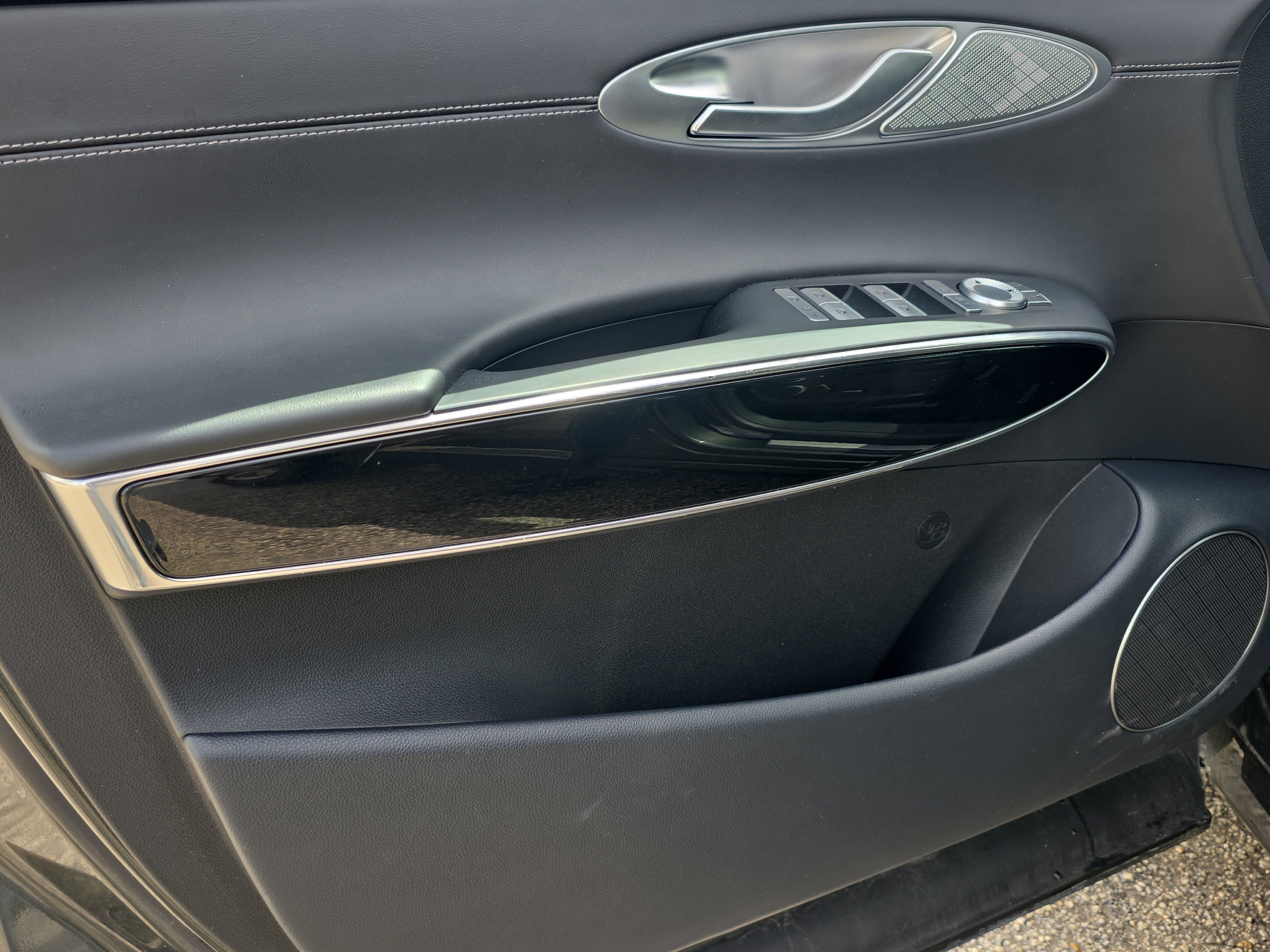 2025 Genesis GV70 2.5T