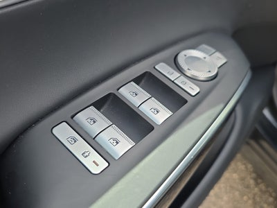 2025 Genesis GV70 2.5T