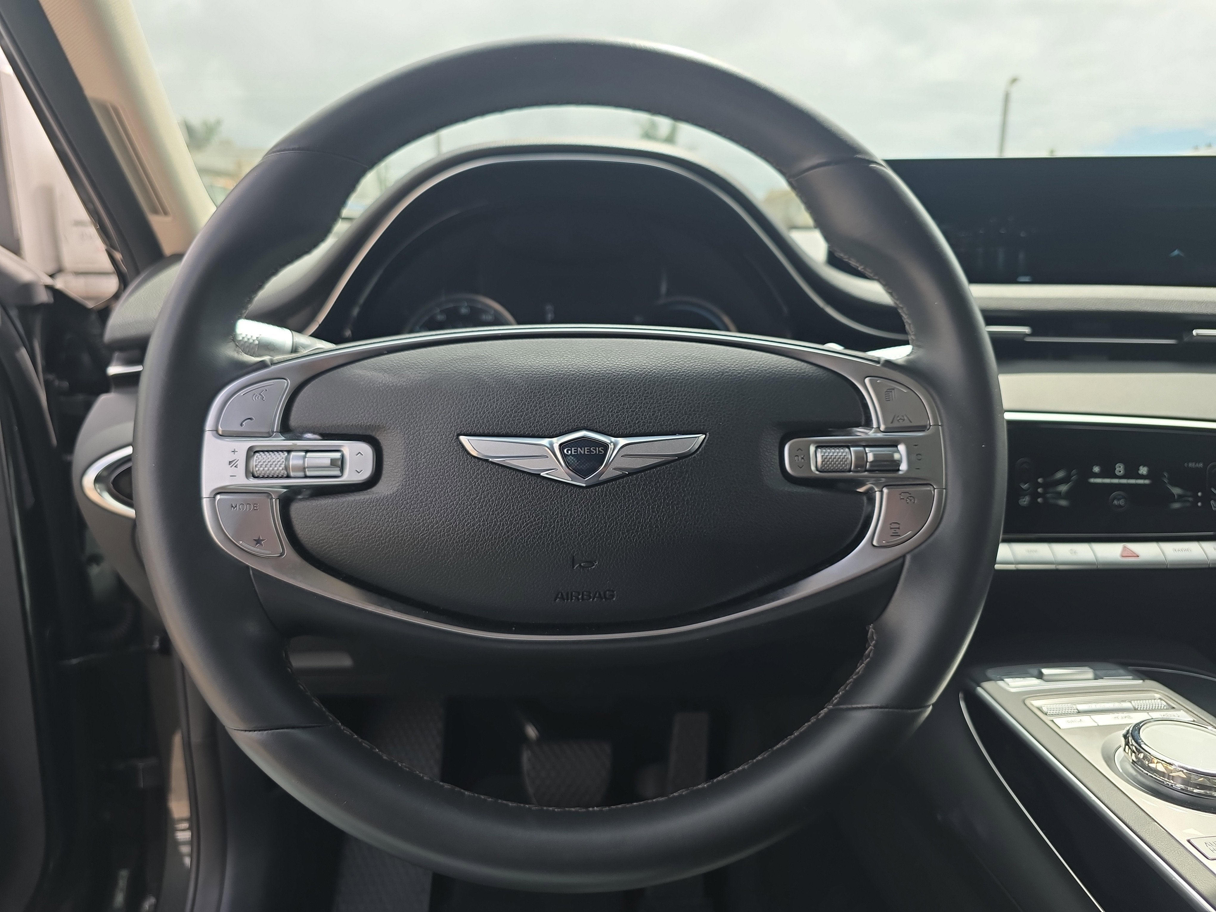 2025 Genesis GV70 2.5T