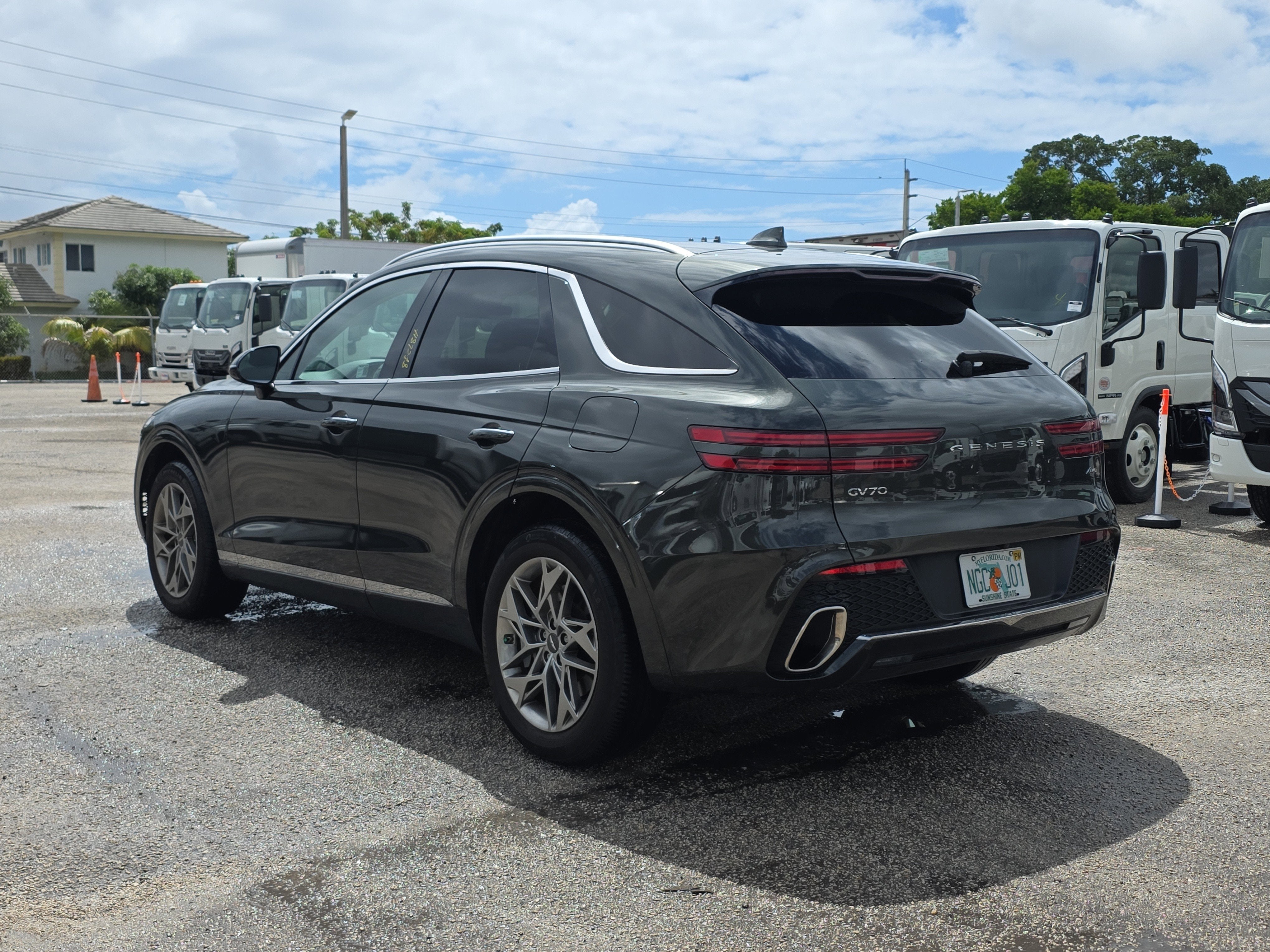 2025 Genesis GV70 2.5T