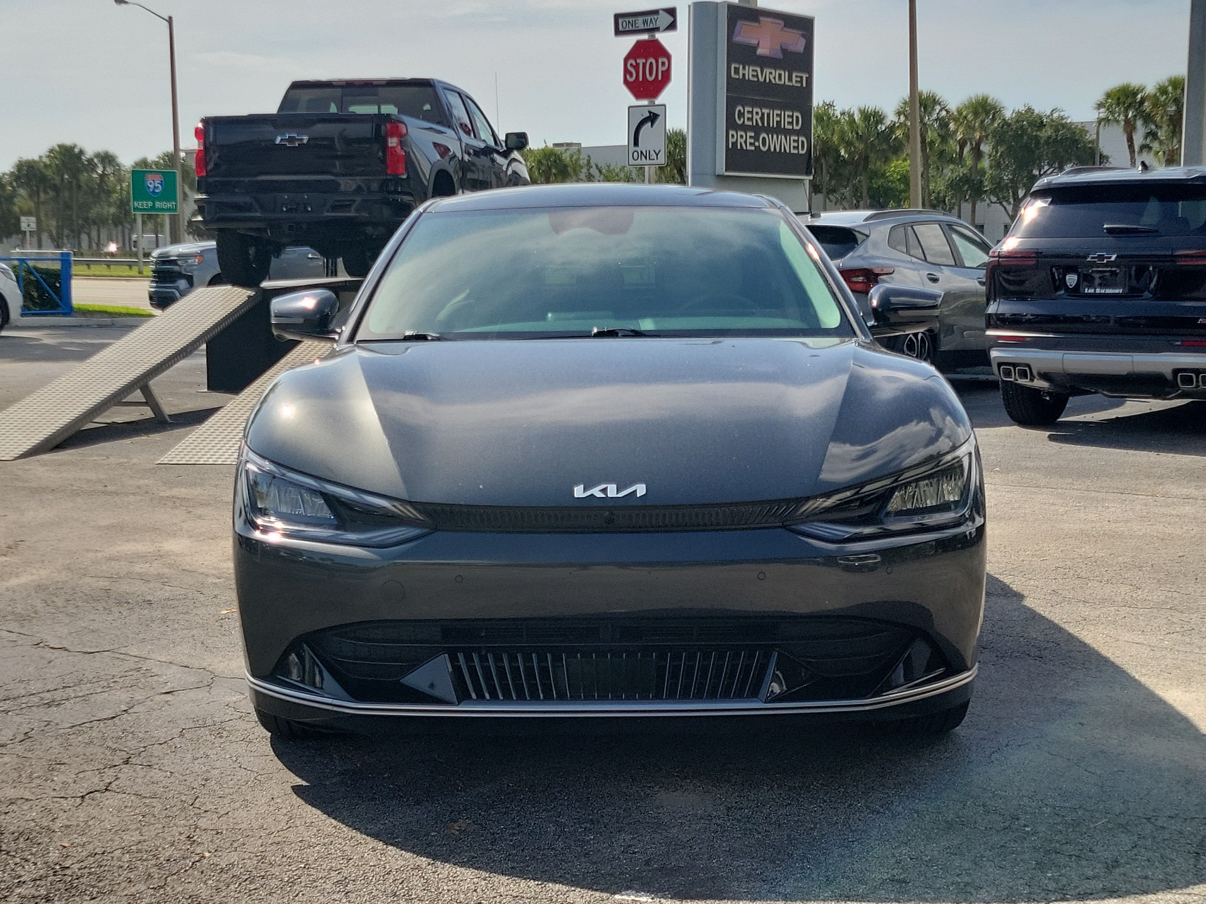 2024 Kia EV6 Wind