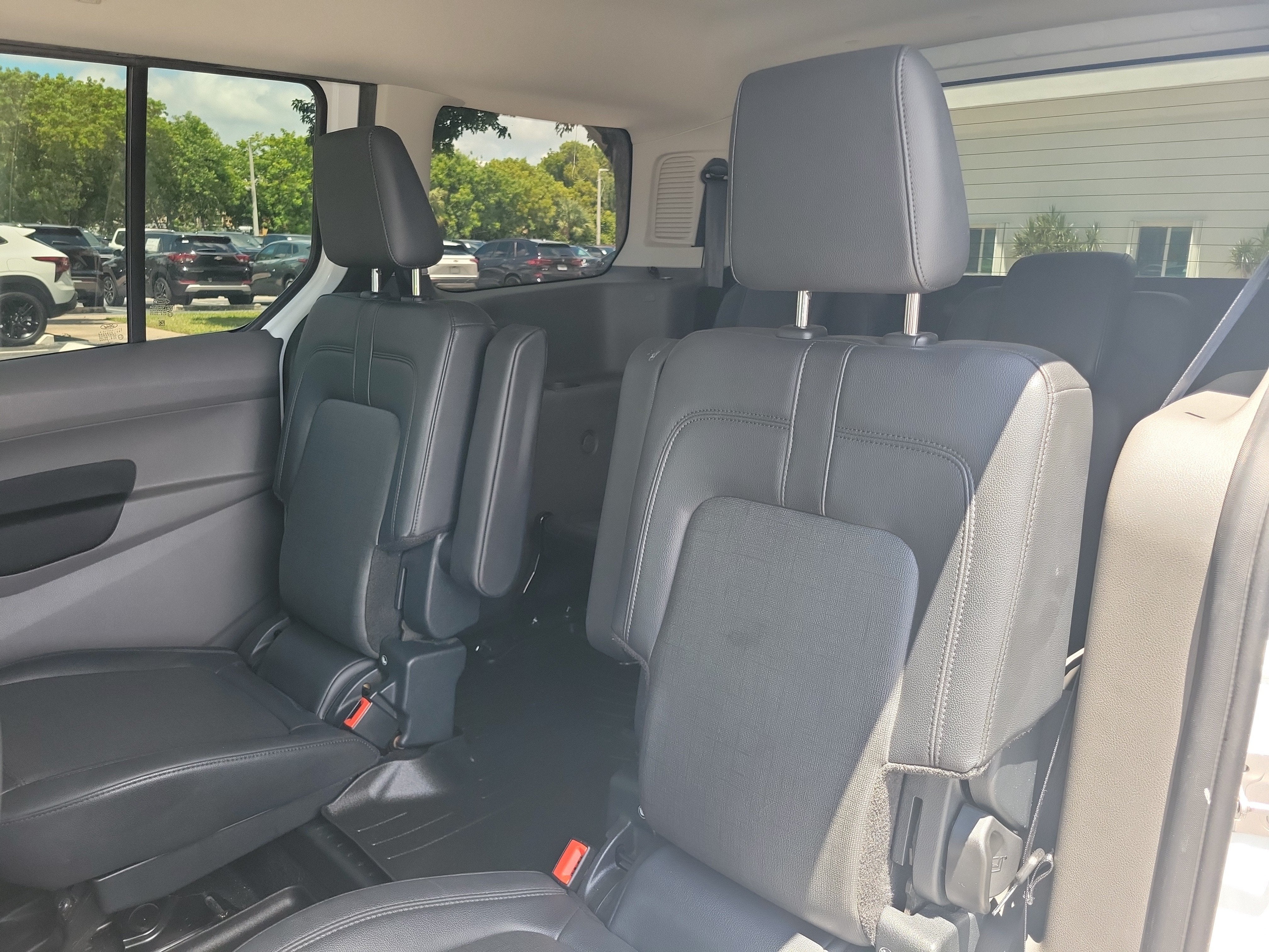 2022 Ford Transit Connect Wagon XL