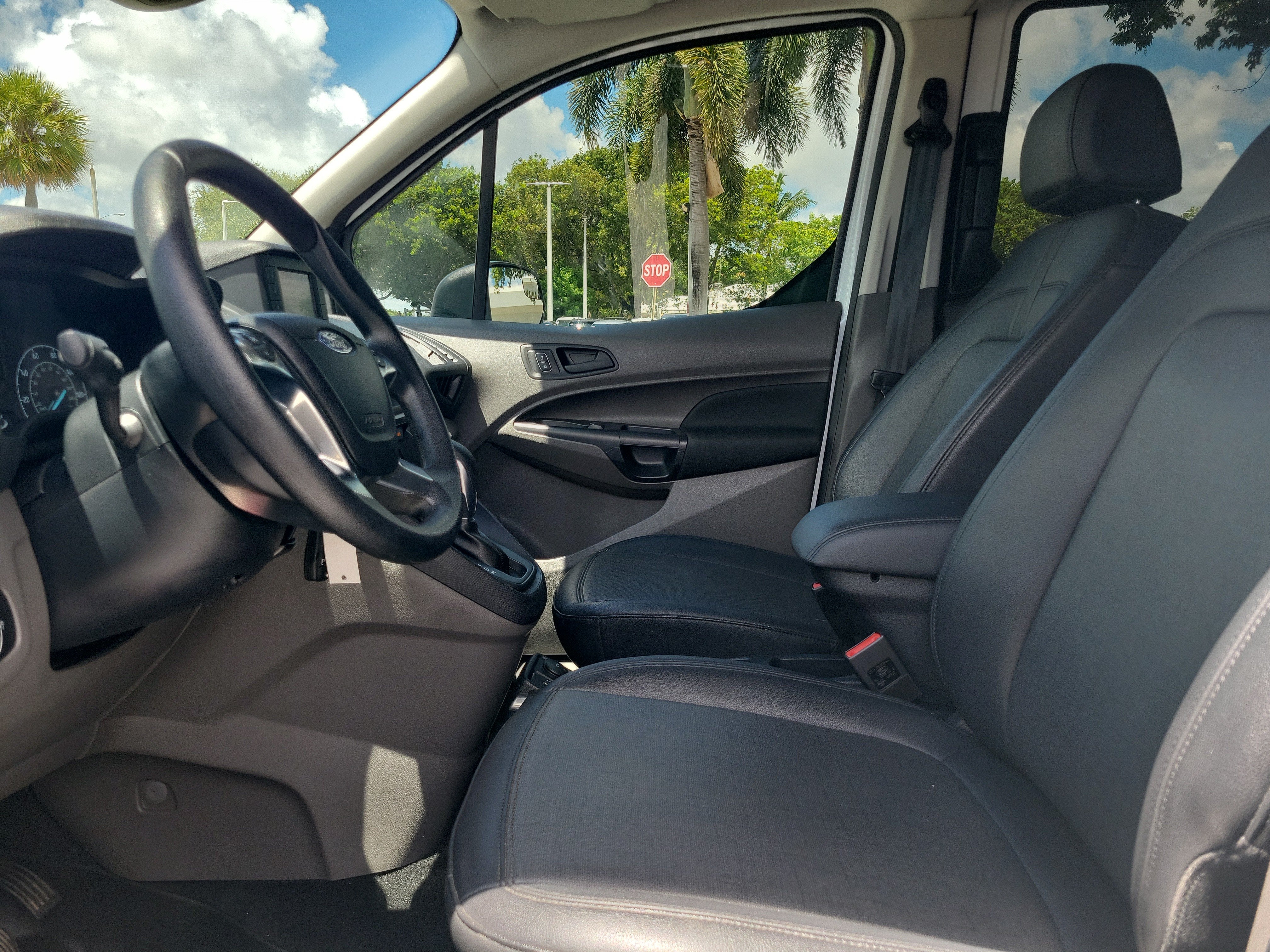 2022 Ford Transit Connect Wagon XL