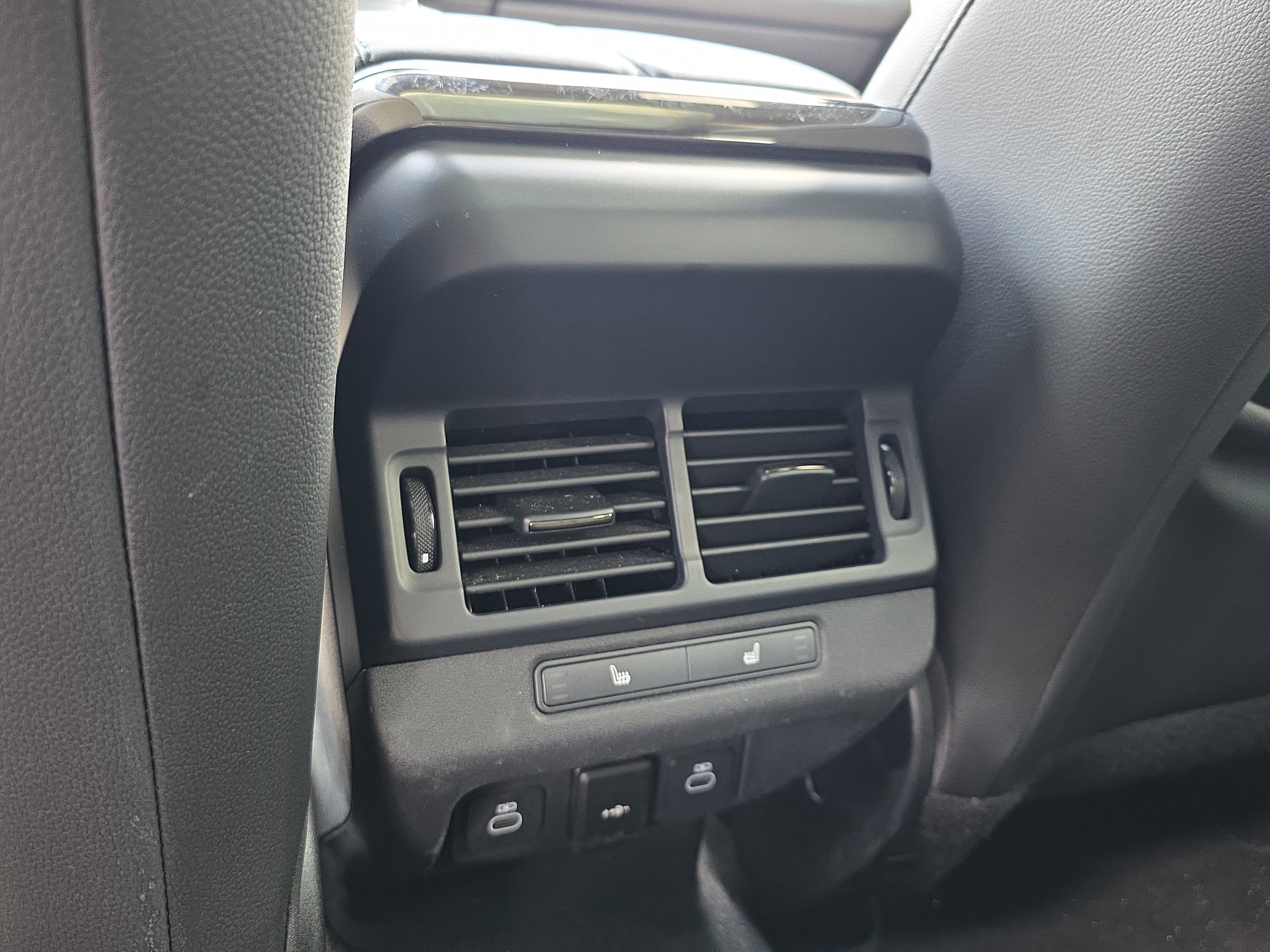 2024 Land Rover Range Rover Evoque Core S