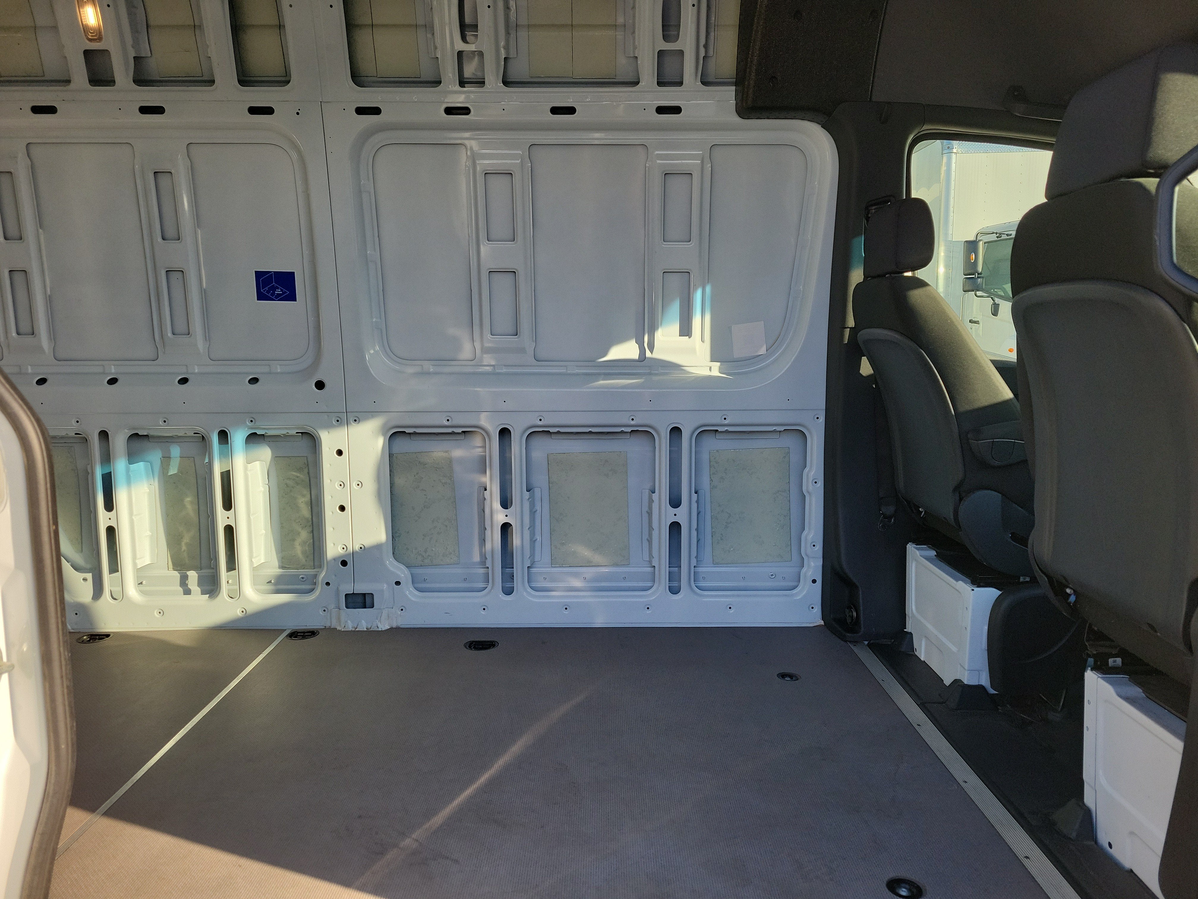 2025 Mercedes-Benz Sprinter Cargo Van Base