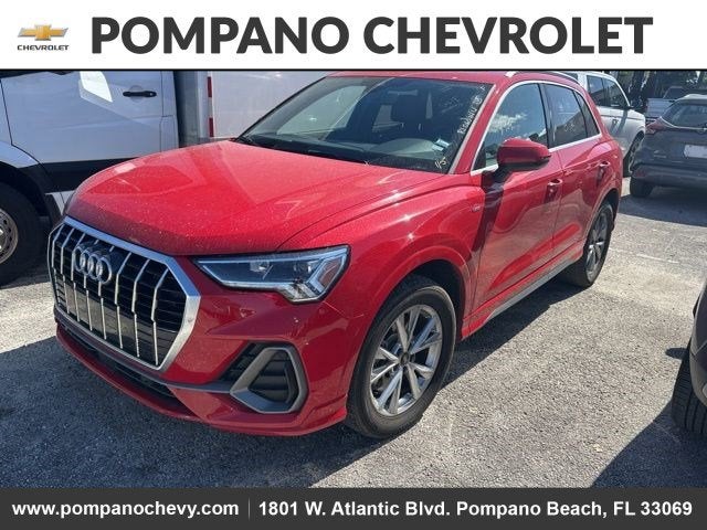 2024 Audi Q3 S line Premium