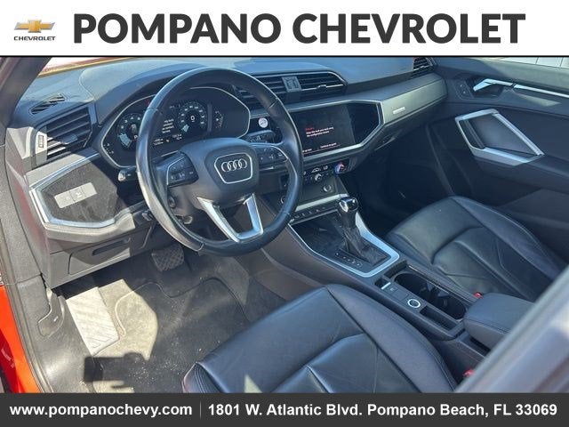 2024 Audi Q3 S line Premium