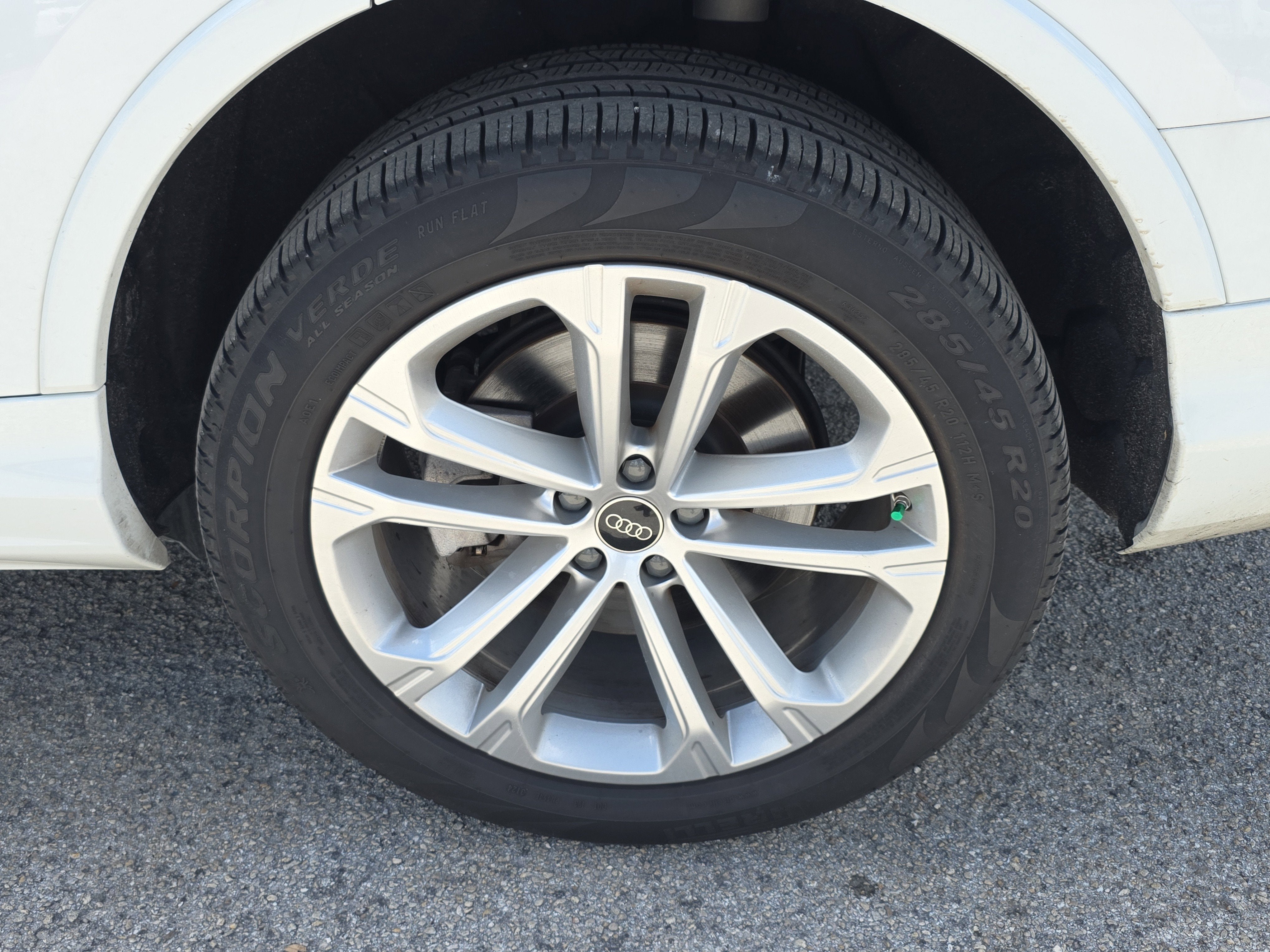 2025 Audi Q7 Premium Plus