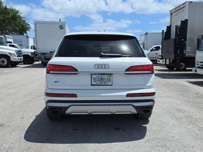 2025 Audi Q7 Premium Plus