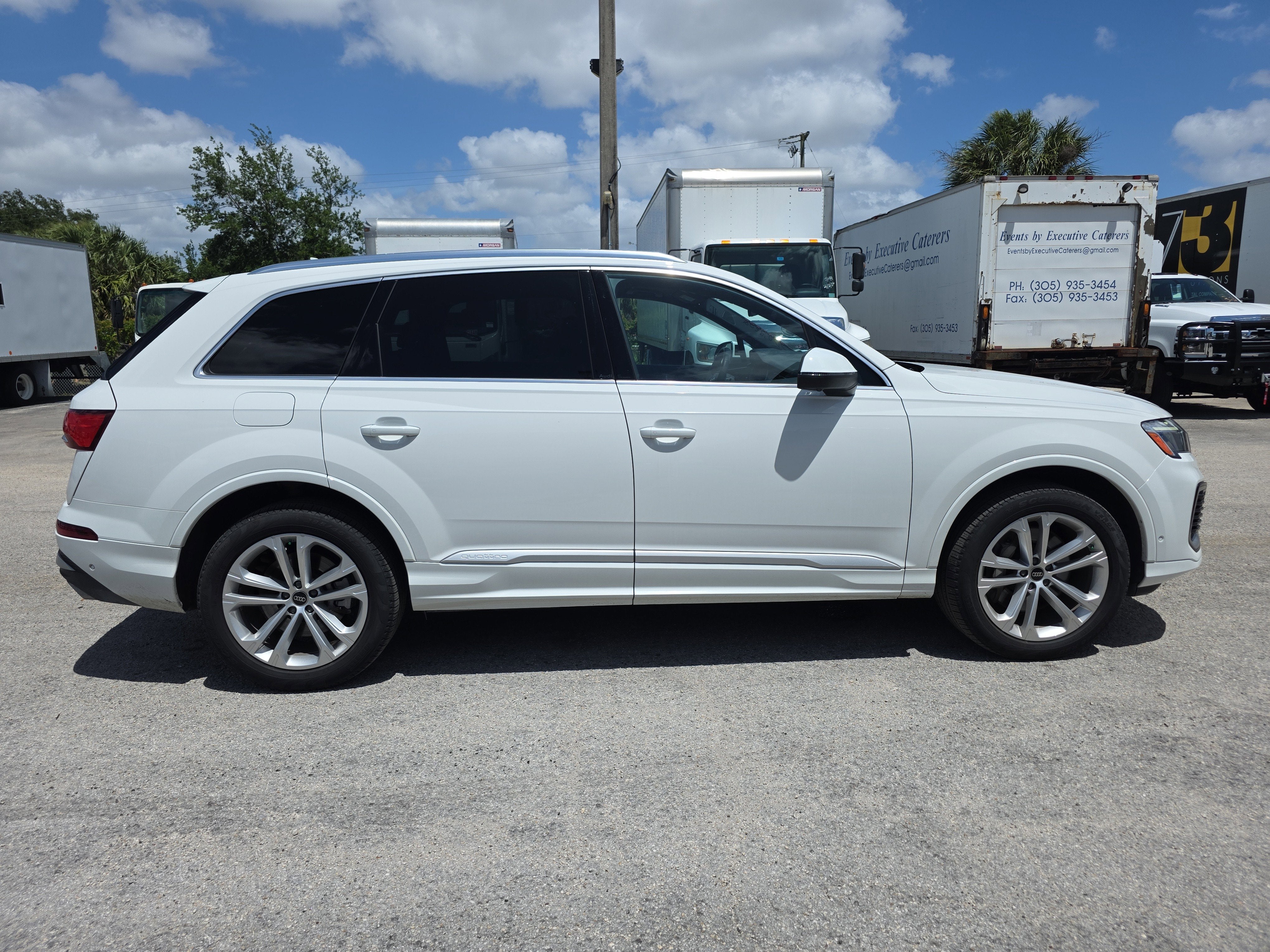 2025 Audi Q7 Premium Plus