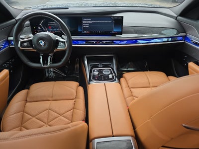 2023 BMW 7 Series 740i