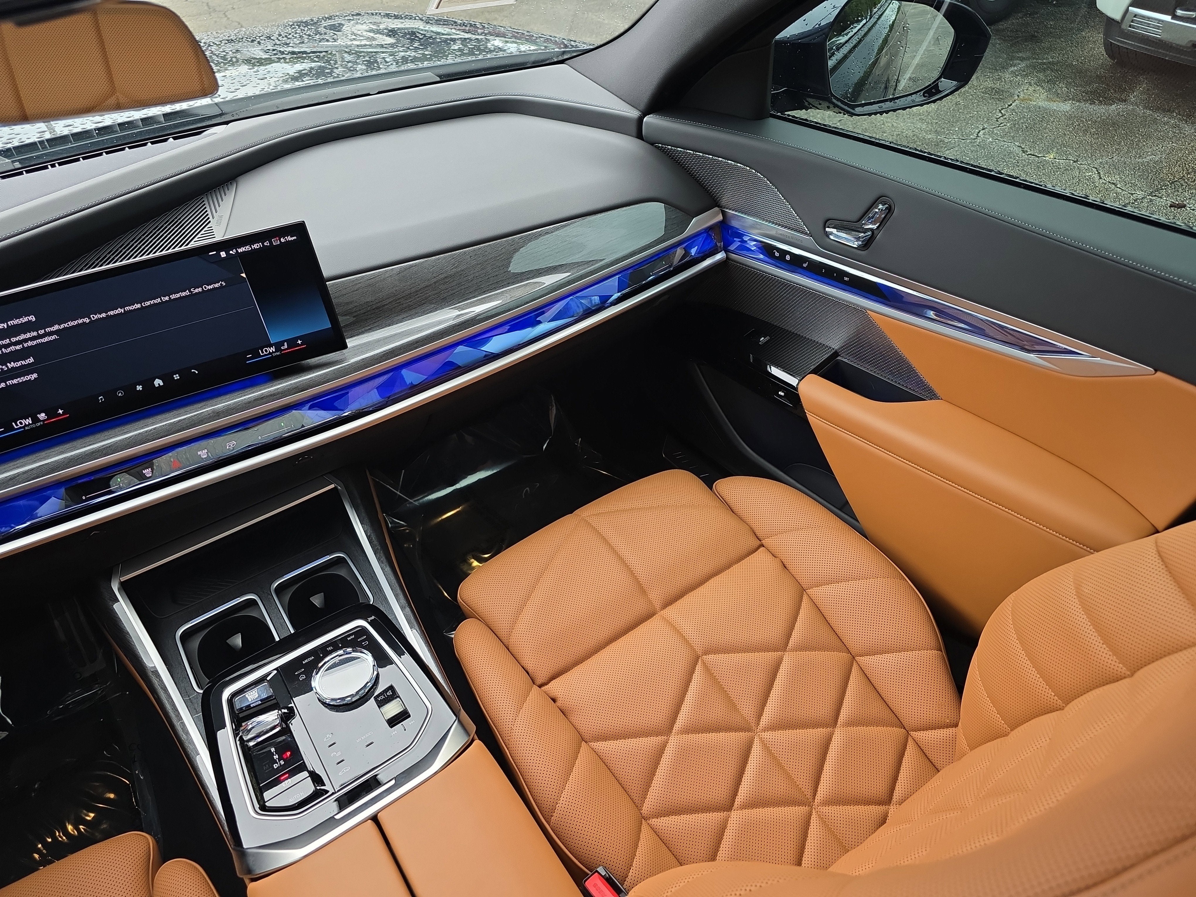 2023 BMW 7 Series 740i