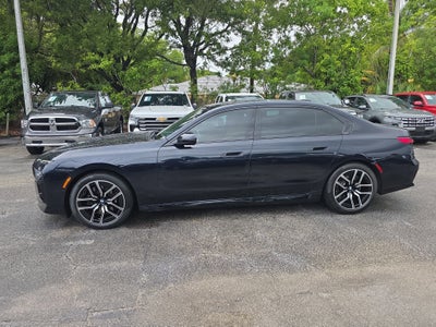 2023 BMW 7 Series 740i