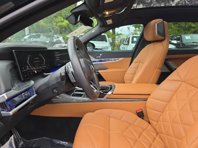2023 BMW 7 Series 740i