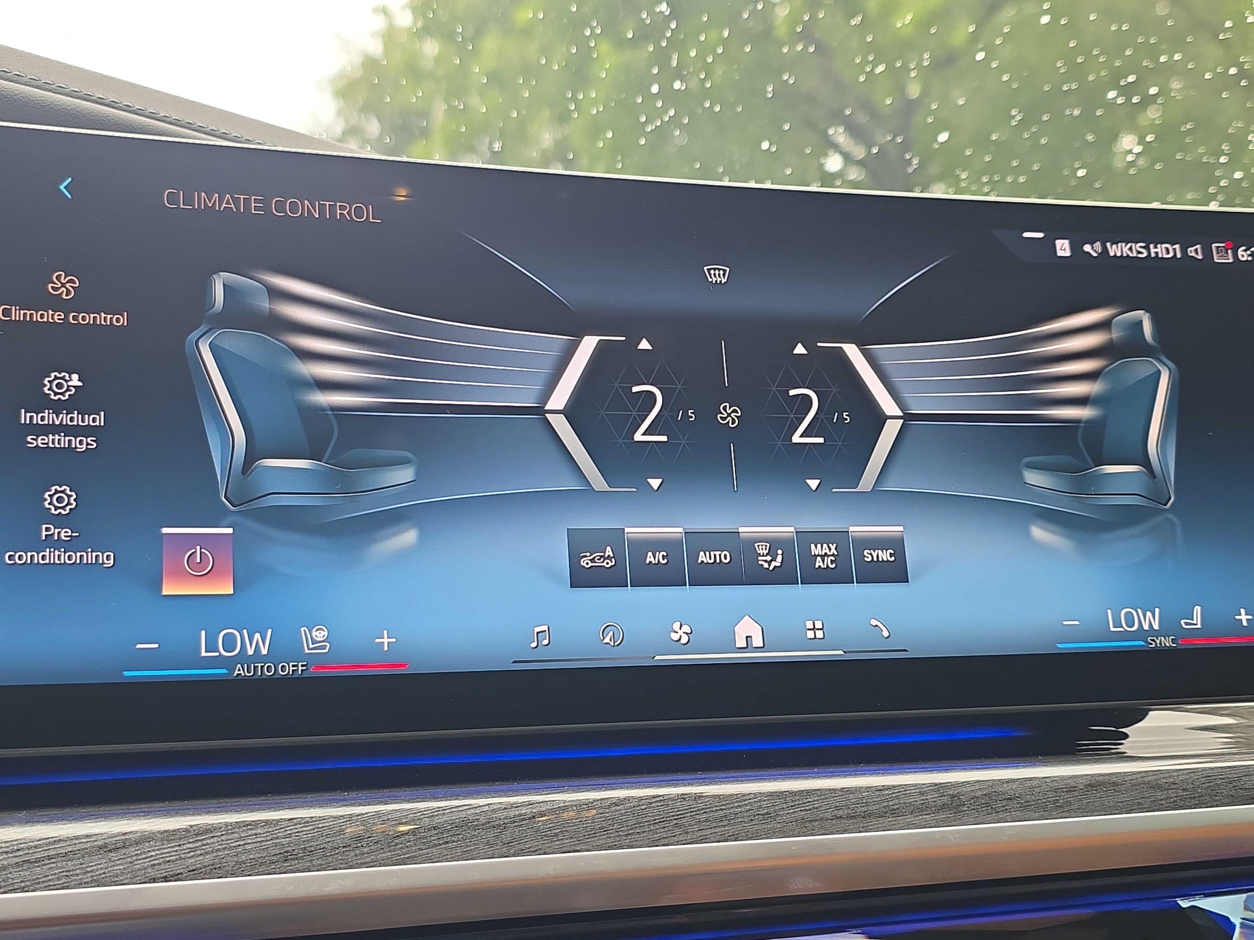 2023 BMW 7 Series 740i