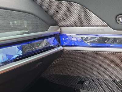 2023 BMW 7 Series 740i