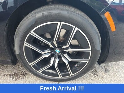 2023 BMW 7 Series 740i