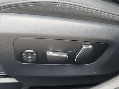 2025 BMW 5 Series 530i