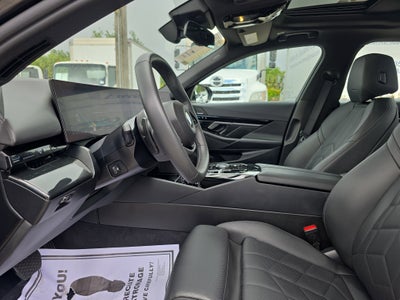 2025 BMW 5 Series 530i