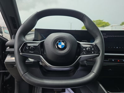 2025 BMW 5 Series 530i