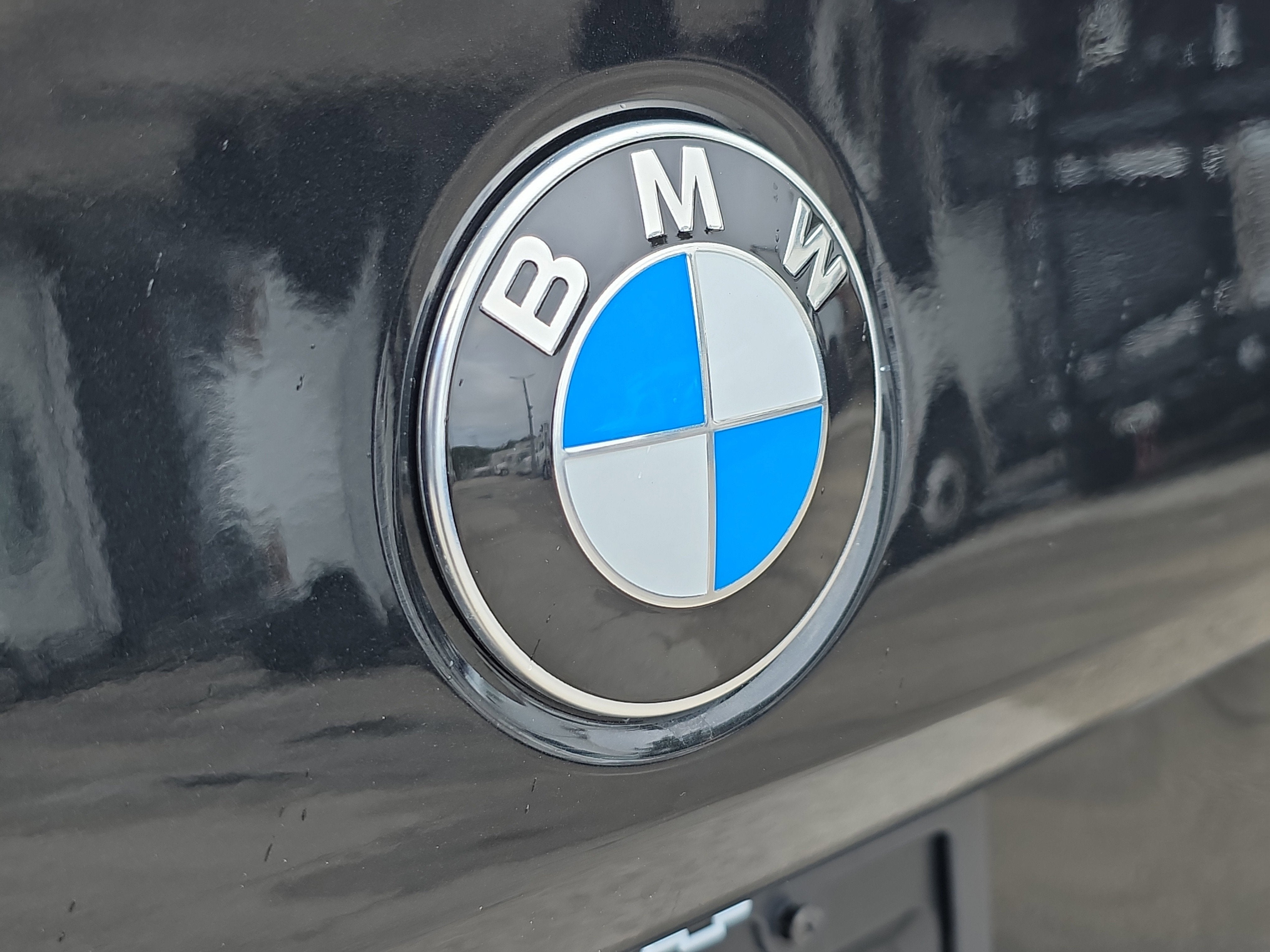 2025 BMW 5 Series 530i