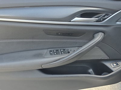 2023 BMW 5 Series 530i