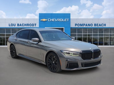 2022 BMW 7 Series 740i