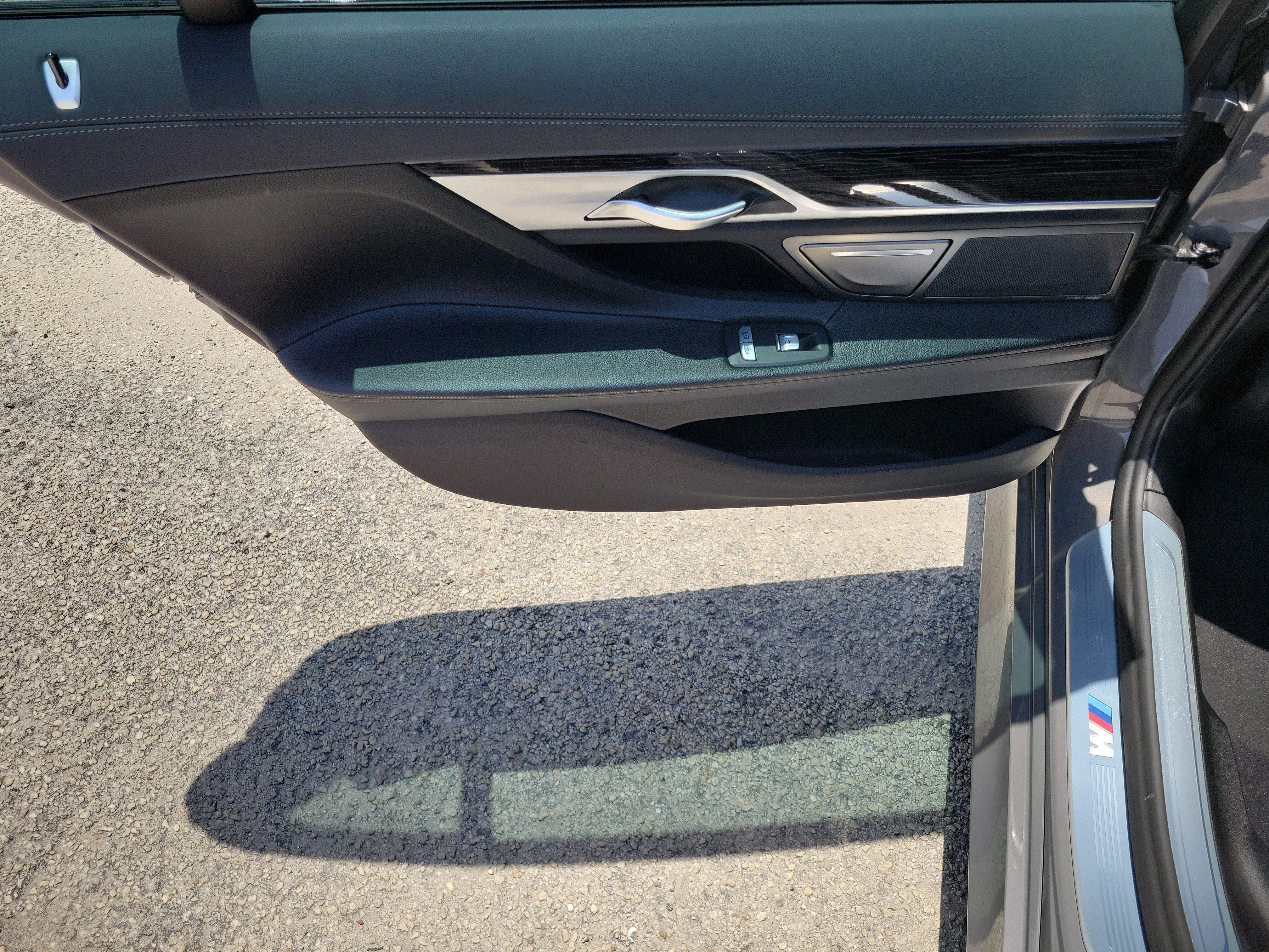 2022 BMW 7 Series 740i