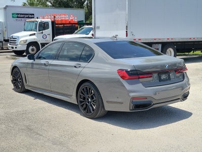 2022 BMW 7 Series 740i