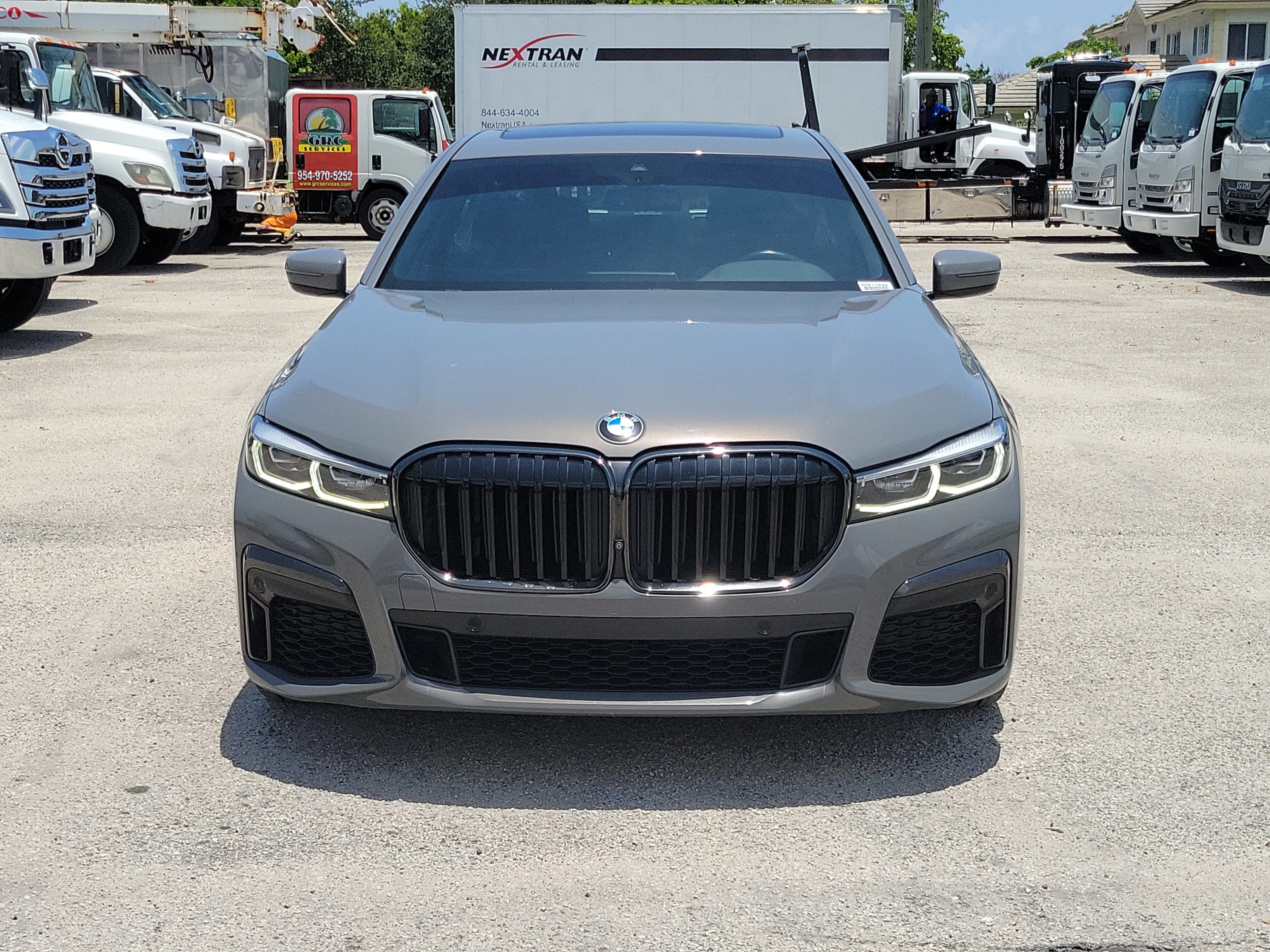 2022 BMW 7 Series 740i
